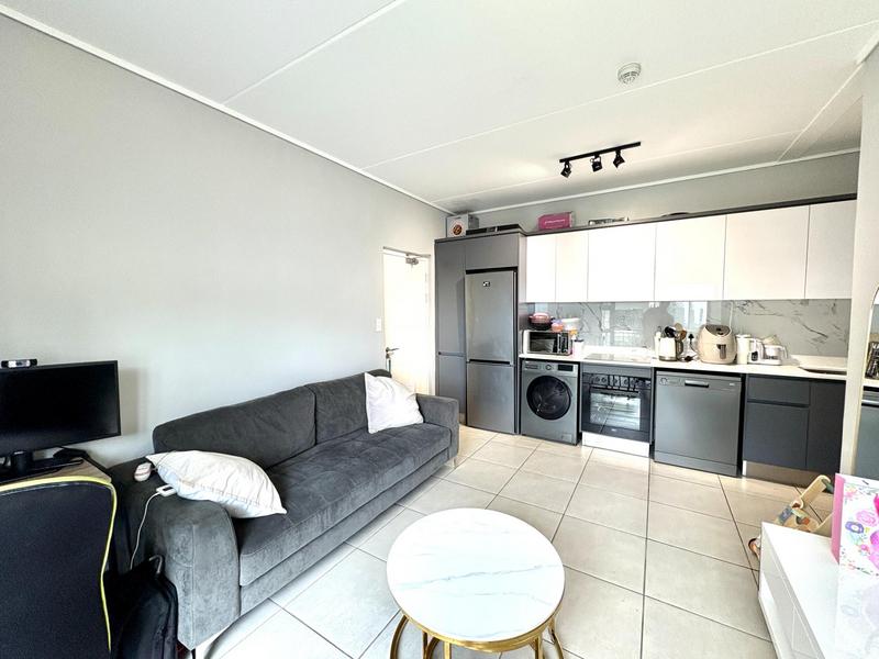 1 Bedroom Property for Sale in The Huntsman Western Cape